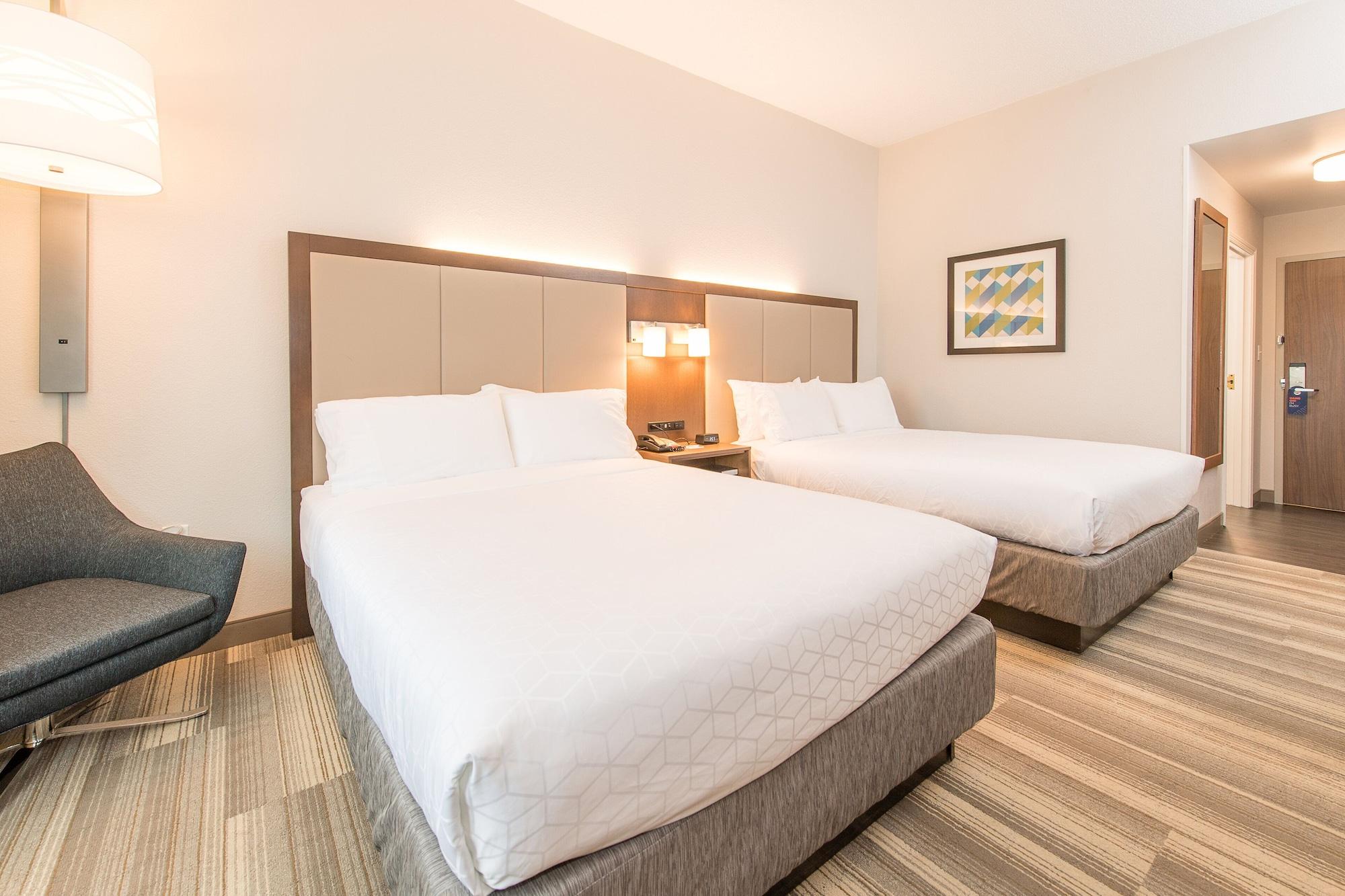Holiday Inn Express & Suites Columbia-I-26 @ Harbison Blvd By Ihg Eksteriør billede