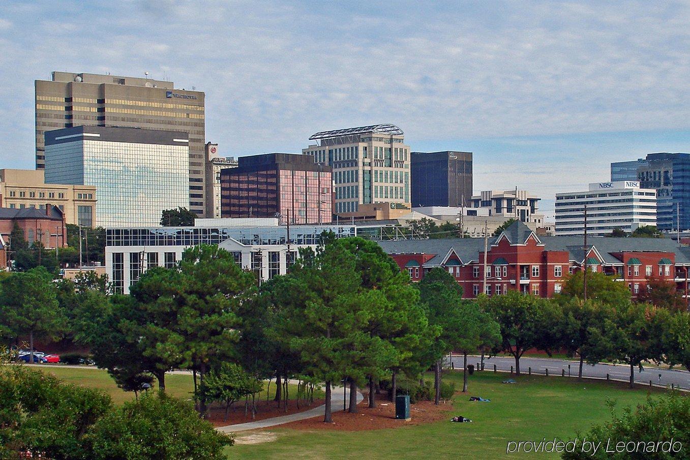 Holiday Inn Express & Suites Columbia-I-26 @ Harbison Blvd By Ihg Eksteriør billede