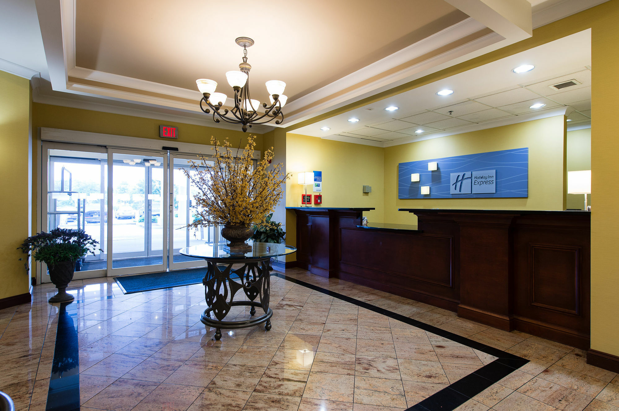 Holiday Inn Express & Suites Columbia-I-26 @ Harbison Blvd By Ihg Eksteriør billede